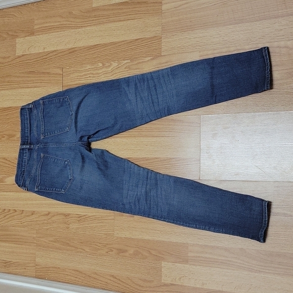 Curvy 10" highest-rise skinny jean in signature stretch - Picture 4 of 5